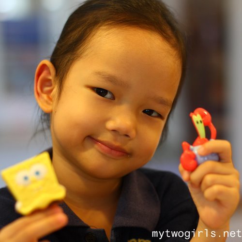 Zaria with Sponge Bob and Mr Krabs